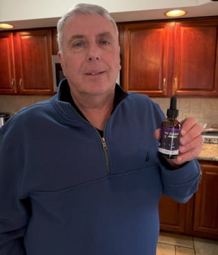 Yu Sleep Buyer : James R., 55 – Chicago, IL